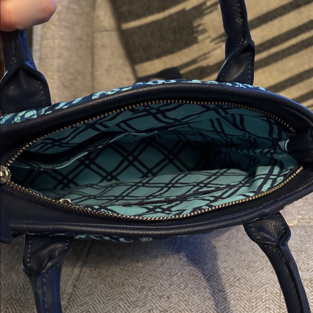 Vera Bradley - Cuban Tiles Day Off Satchel - Picture 5 of 10